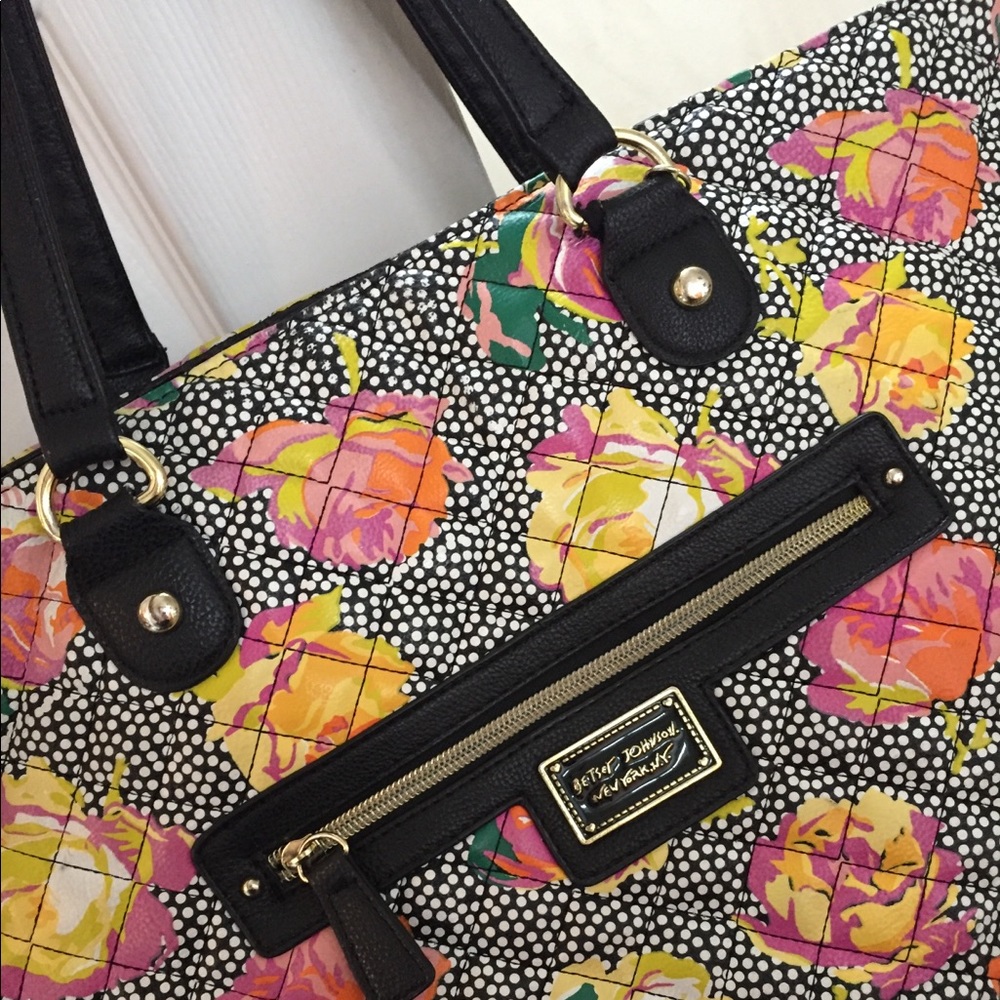 Reserved! 😊 Betsey Johnson Purse